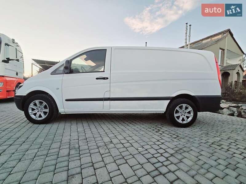 Вантажний фургон Mercedes-Benz Vito 2006 в Первомайську