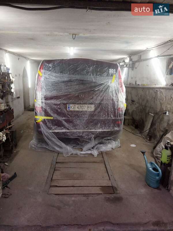 Минивэн Mercedes-Benz Vito 2006 в Кривом Роге