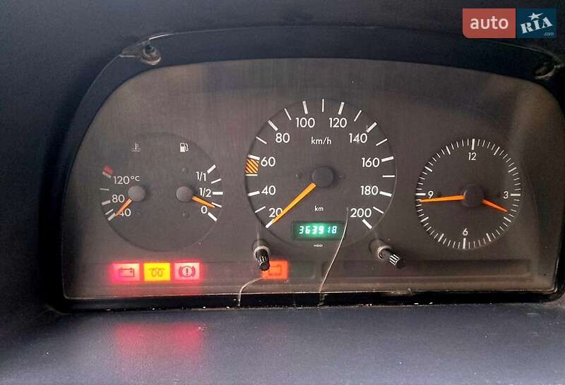 Минивэн Mercedes-Benz Vito 1997 в Олевске