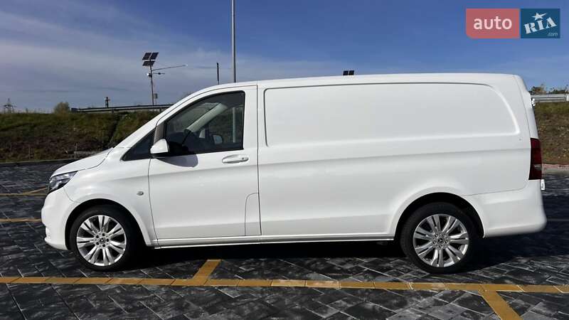 Микроавтобус грузовой (до 3,5т) Mercedes-Benz Vito 2021 в Звягеле