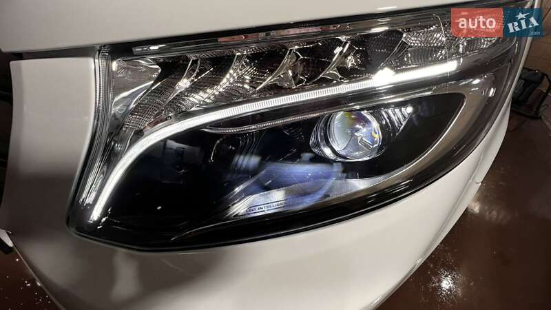 Микроавтобус грузовой (до 3,5т) Mercedes-Benz Vito 2021 в Звягеле