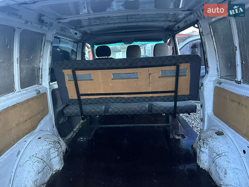 Минивэн Mercedes-Benz Vito 2001 в Стрые