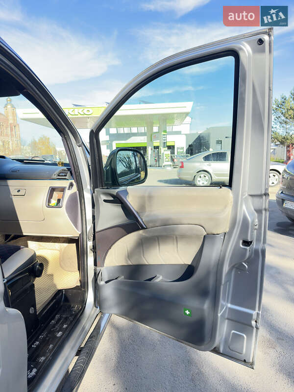Мінівен Mercedes-Benz Vito 2007 в Чорткові