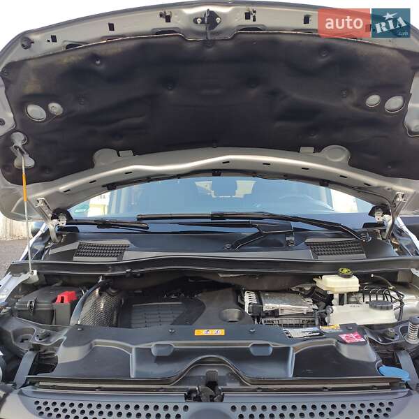 Минивэн Mercedes-Benz Vito 2019 в Бердичеве фото 47 Минивэн Mercedes-Benz Vito 2019 в Бердичеве