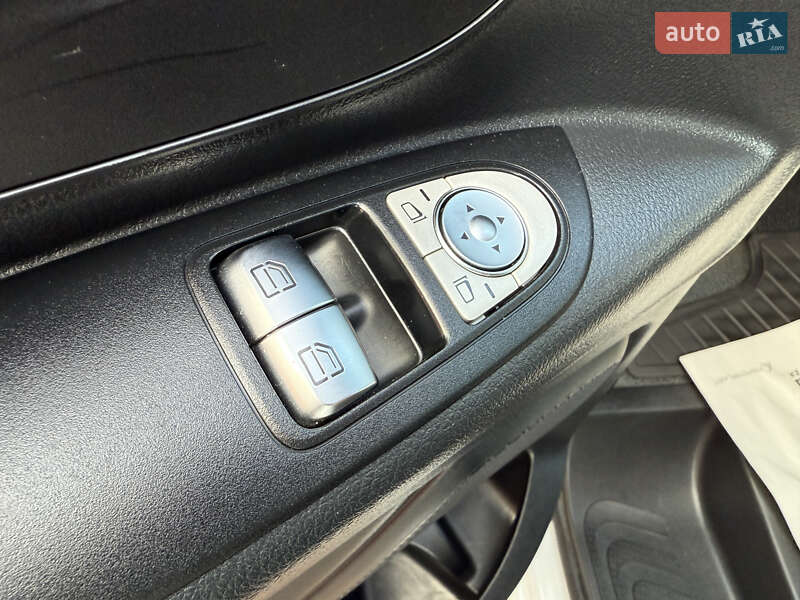 Минивэн Mercedes-Benz Vito 2020 в Житомире фото 42 Минивэн Mercedes-Benz Vito 2020 в Житомире