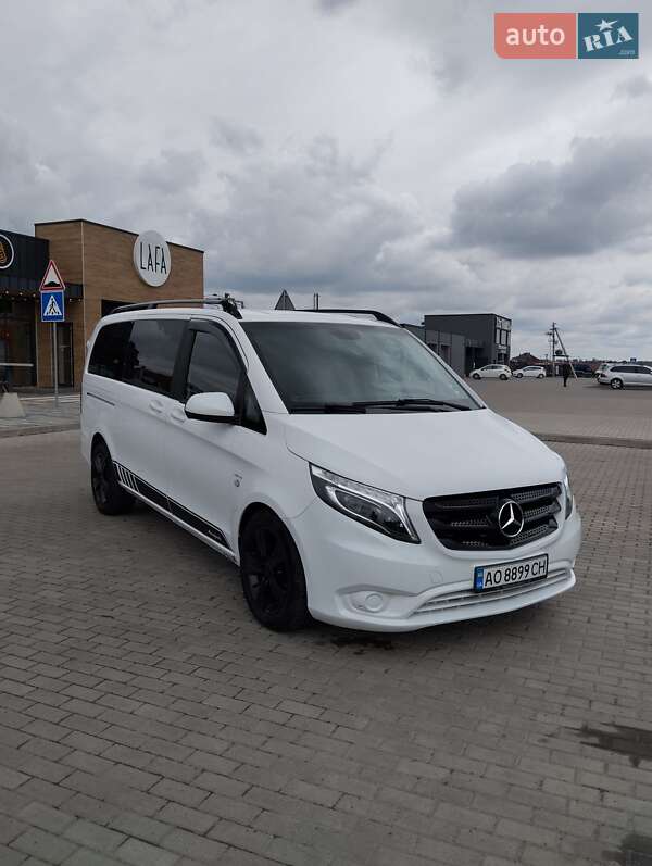 Минивэн Mercedes-Benz Vito 2016 в Рованцах