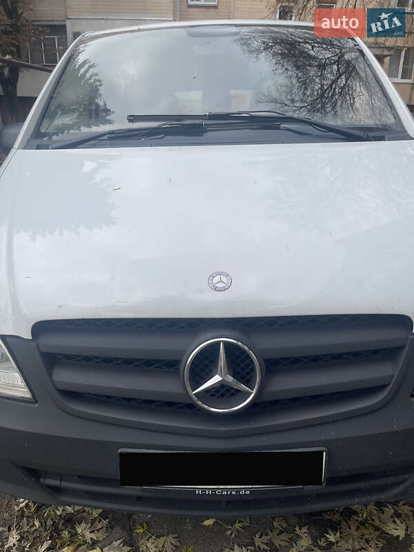 Минивэн Mercedes-Benz Vito 2011 в Киеве