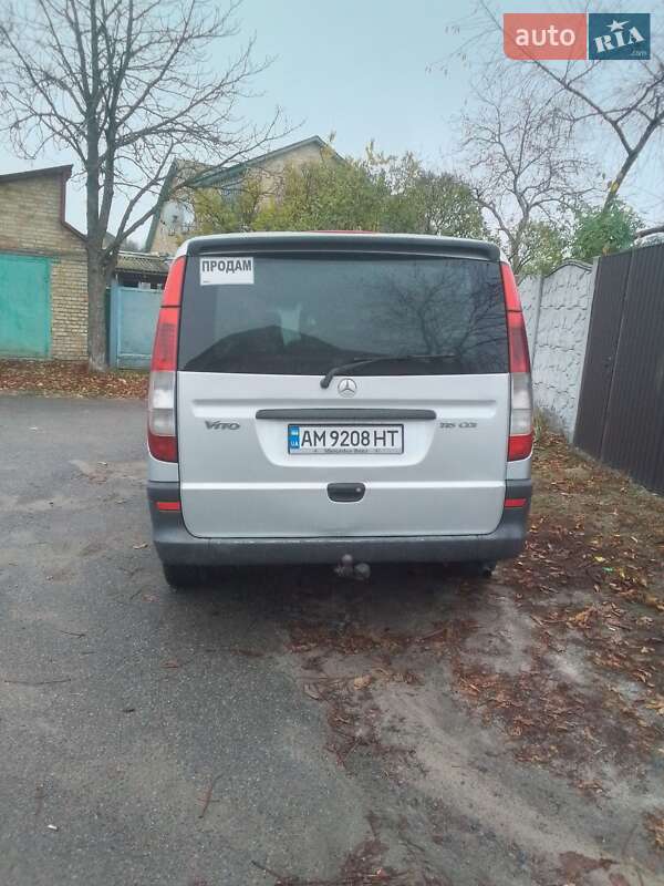 Мінівен Mercedes-Benz Vito 2004 в Києві