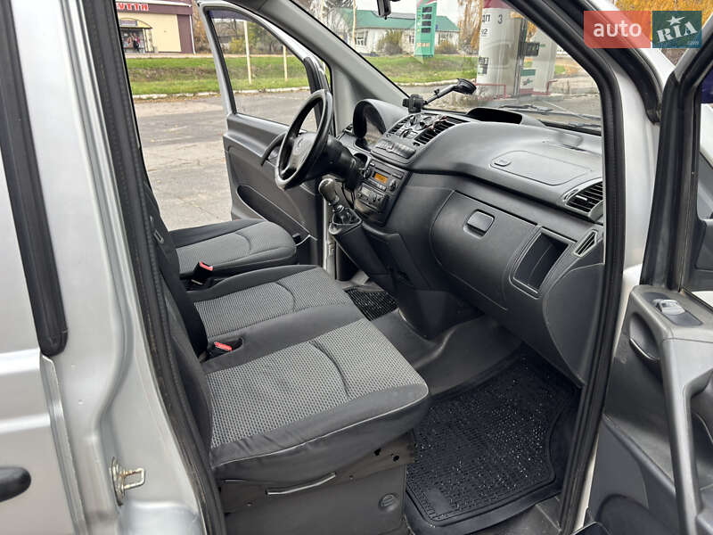 Минивэн Mercedes-Benz Vito 2011 в Гадяче