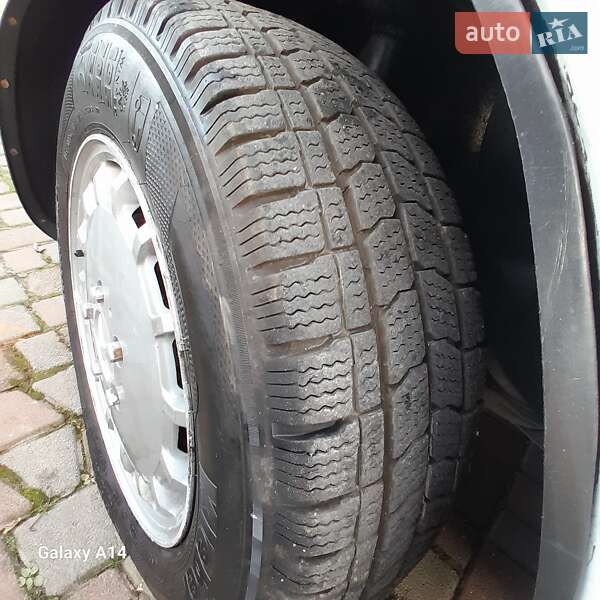 Минивэн Mercedes-Benz Vito 2000 в Виноградове