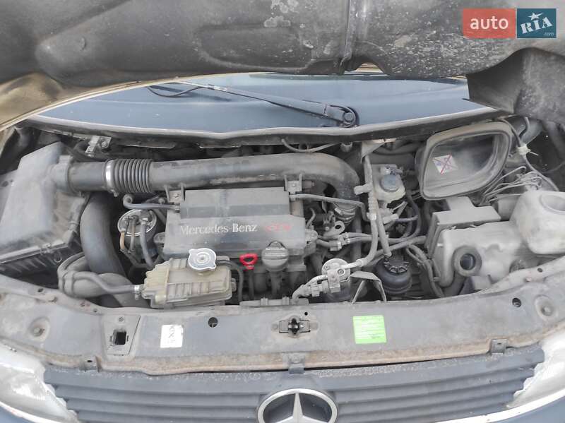 Мінівен Mercedes-Benz Vito 2002 в Дніпрі
