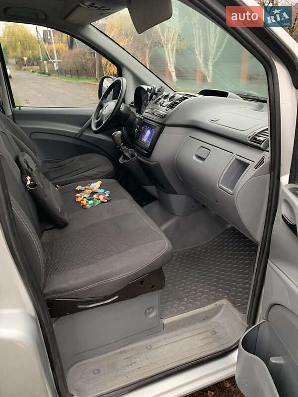 Мінівен Mercedes-Benz Vito 2008 в Києві фото 20 Мінівен Mercedes-Benz Vito 2008 в Києві
