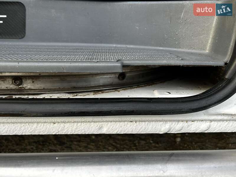 Минивэн Mercedes-Benz Vito 2007 в Черновцах