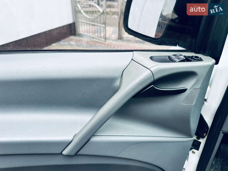 Минивэн Mercedes-Benz Vito 2009 в Тячеве