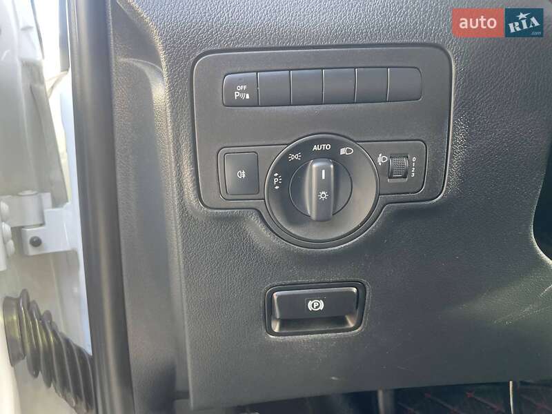 Минивэн Mercedes-Benz Vito 2019 в Львове