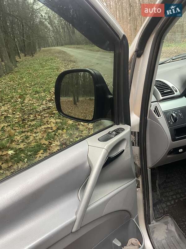 Минивэн Mercedes-Benz Vito 2009 в Яготине