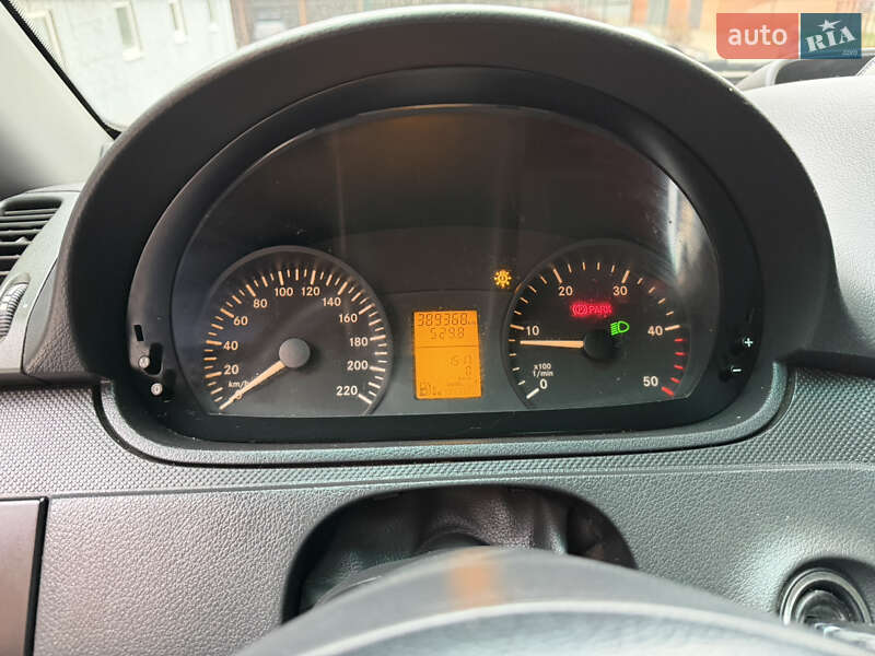 Грузовой фургон Mercedes-Benz Vito 2013 в Белой Церкви