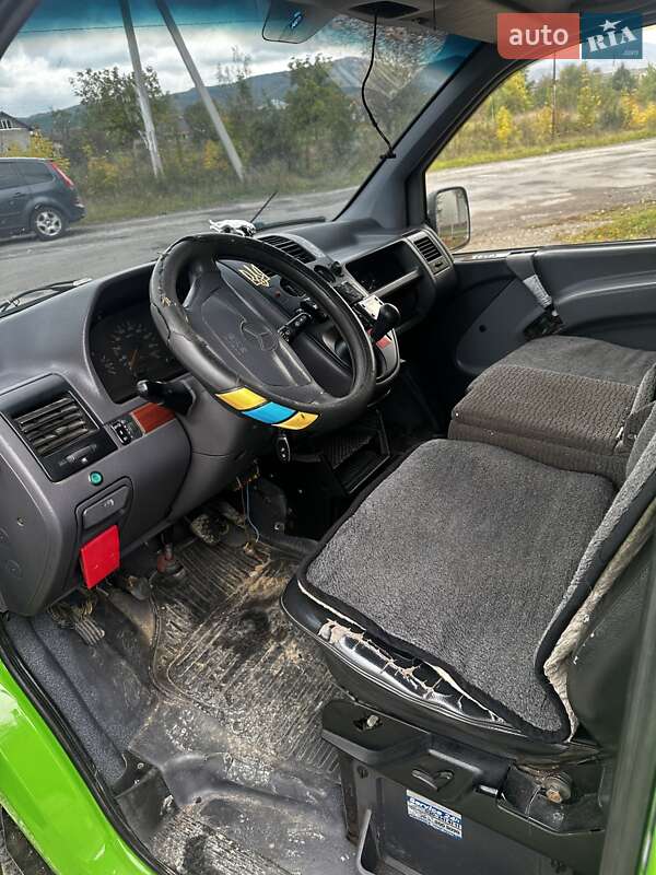 Минивэн Mercedes-Benz Vito 1997 в Надворной