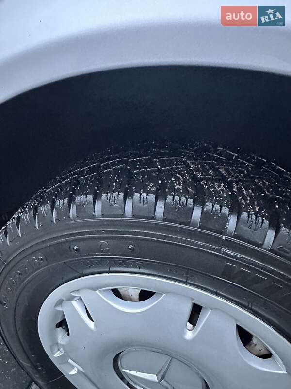 Минивэн Mercedes-Benz Vito 2011 в Ровно