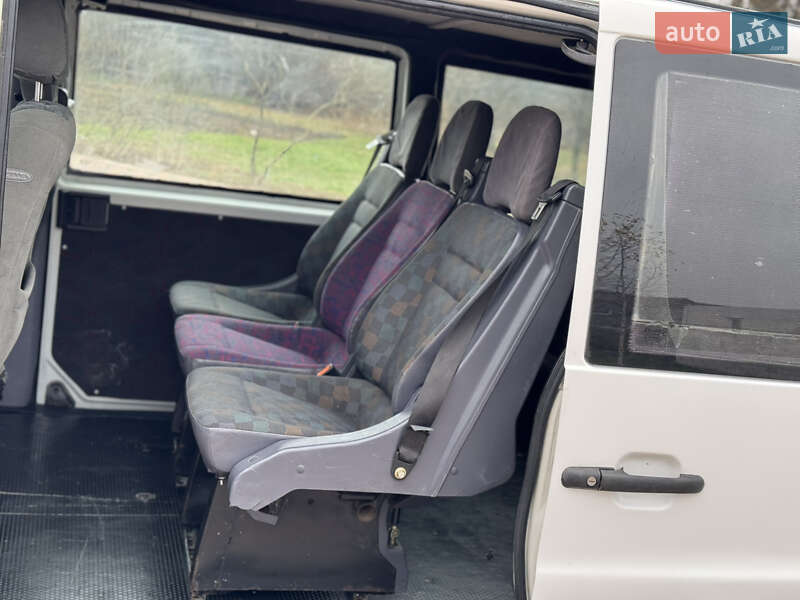 Минивэн Mercedes-Benz Vito 2003 в Черновцах