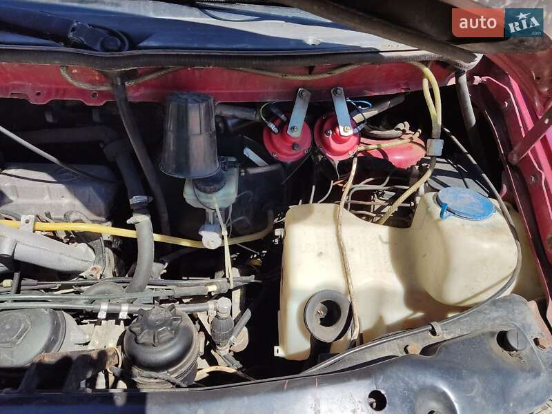 Грузовой фургон Mercedes-Benz Vito 1998 в Сумах