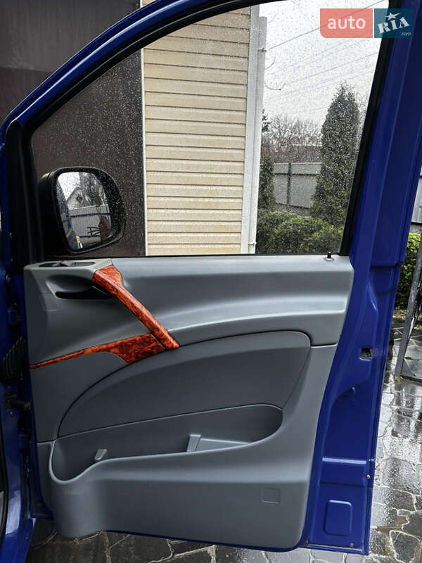 Минивэн Mercedes-Benz Vito 2006 в Жашкове