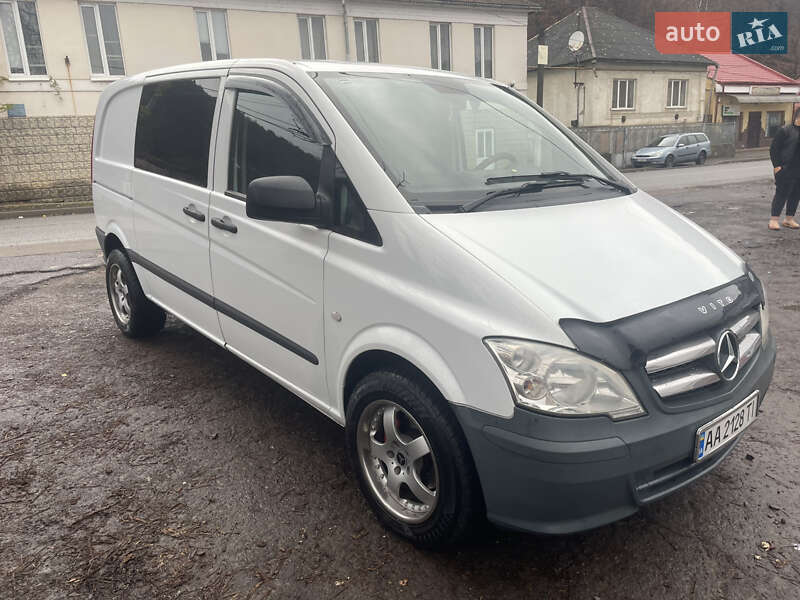 Микроавтобус грузовой (до 3,5т) Mercedes-Benz Vito 2013 в Виноградове