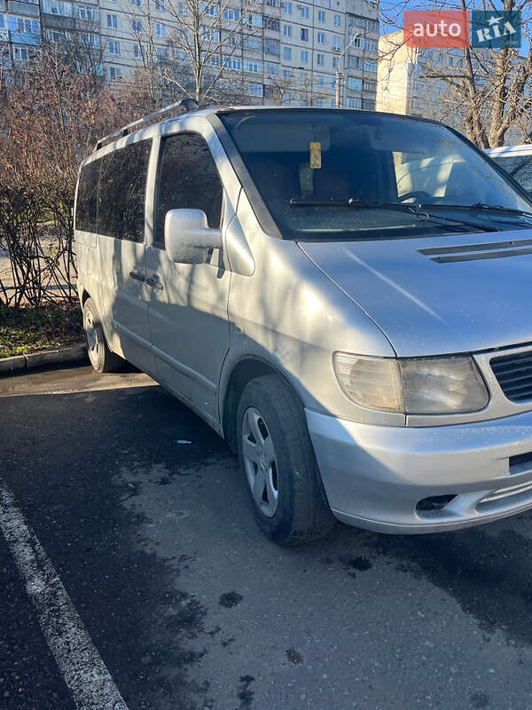 Минивэн Mercedes-Benz Vito 2000 в Черновцах