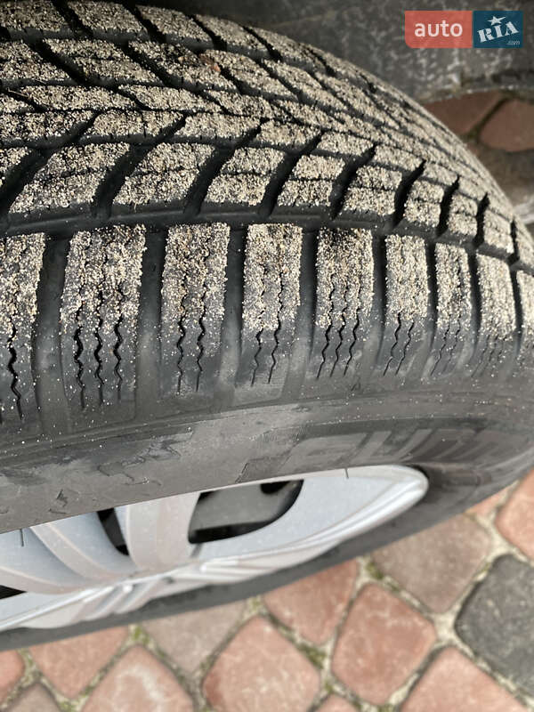 Минивэн Mercedes-Benz Vito 2001 в Вараше