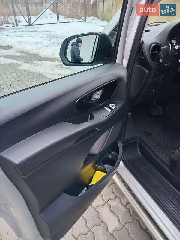 Минивэн Mercedes-Benz Vito 2017 в Бориславе