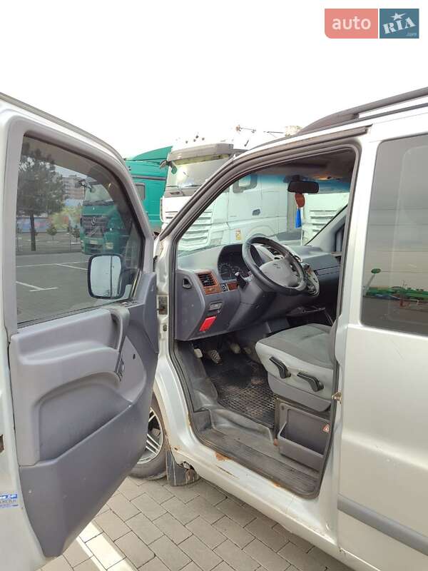 Грузопассажирский фургон Mercedes-Benz Vito 2001 в Одессе фото 9 Грузопассажирский фургон Mercedes-Benz Vito 2001 в Одессе