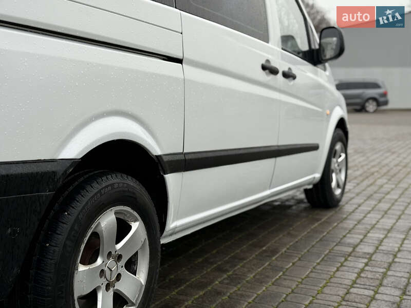 Минивэн Mercedes-Benz Vito 2004 в Черновцах