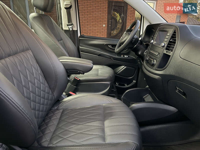 Минивэн Mercedes-Benz Vito 2020 в Житомире