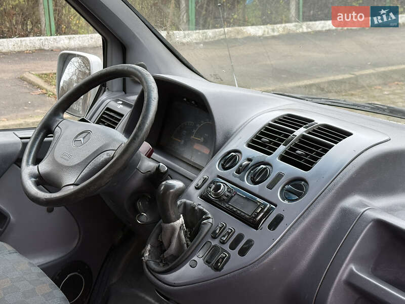 Минивэн Mercedes-Benz Vito 2002 в Черновцах
