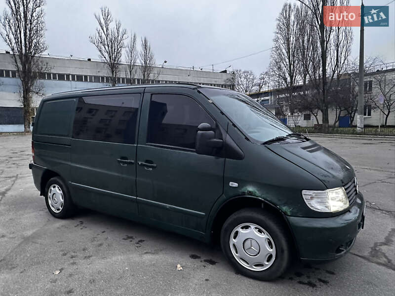 Минивэн Mercedes-Benz Vito 2000 в Киеве