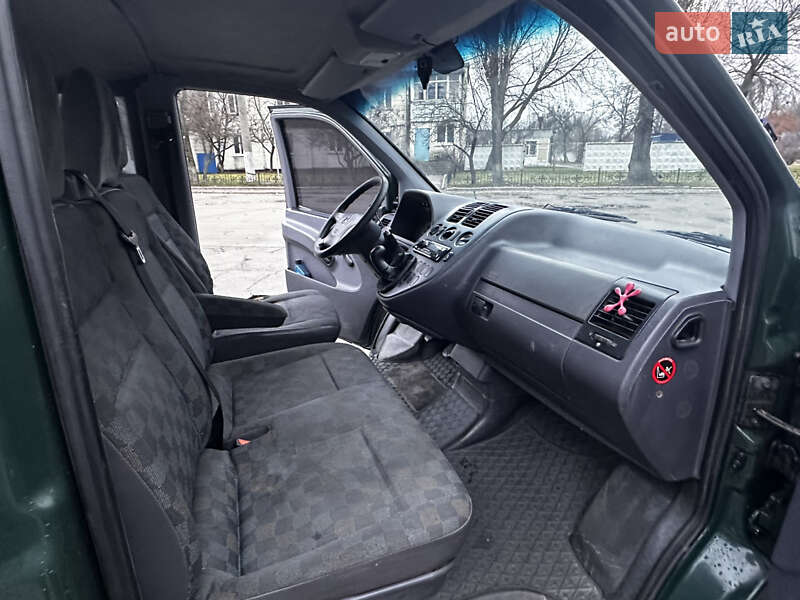 Минивэн Mercedes-Benz Vito 2000 в Киеве