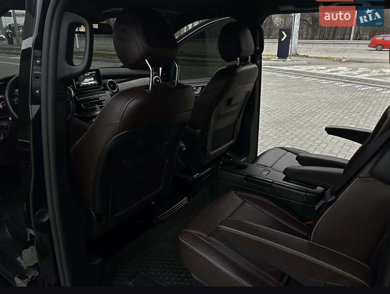 Мікроавтобус Mercedes-Benz Vito 2017 в Дніпрі