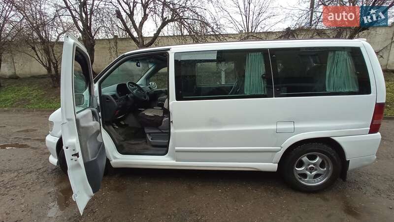 Минивэн Mercedes-Benz Vito 1998 в Черновцах