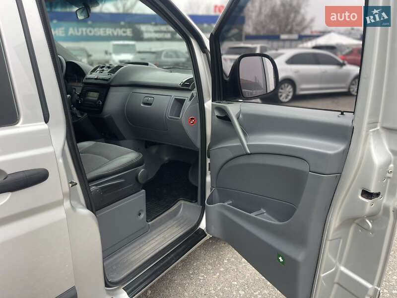 Мінівен Mercedes-Benz Vito 2008 в Києві фото 27 Мінівен Mercedes-Benz Vito 2008 в Києві