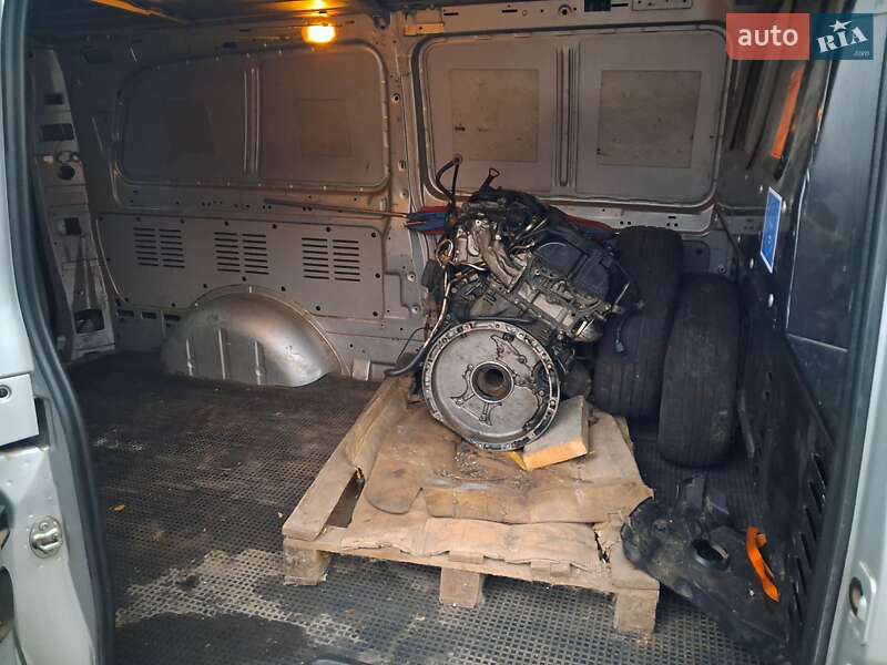 Грузопассажирский фургон Mercedes-Benz Vito 2011 в Кривом Роге фото 13 Грузопассажирский фургон Mercedes-Benz Vito 2011 в Кривом Роге