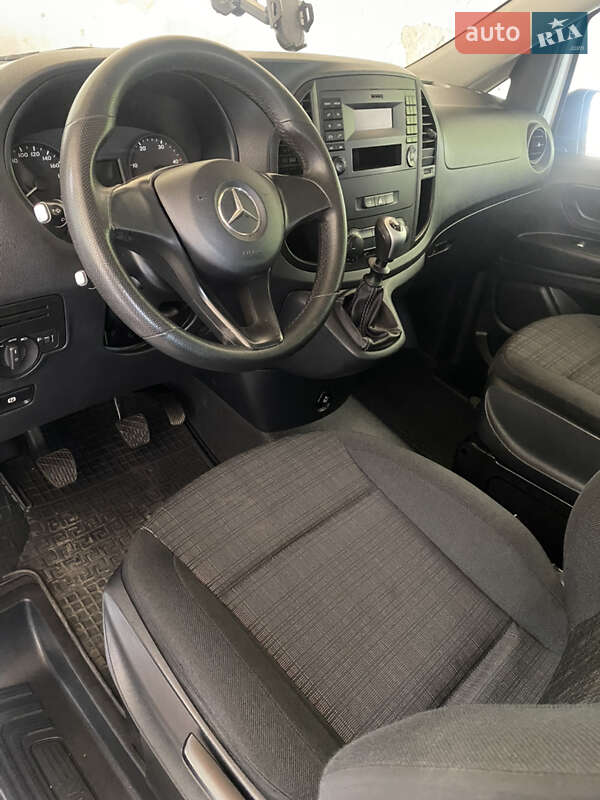 Минивэн Mercedes-Benz Vito 2016 в Умани фото 36 Минивэн Mercedes-Benz Vito 2016 в Умани