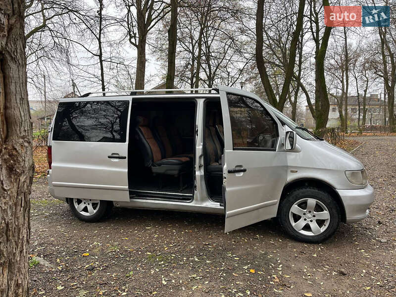 Минивэн Mercedes-Benz Vito 2000 в Черновцах