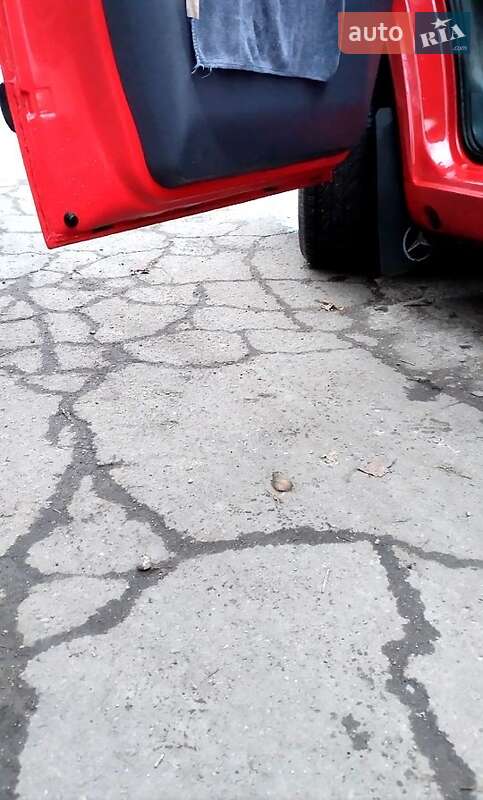 Минивэн Mercedes-Benz Vito 2000 в Кривом Роге фото 6 Минивэн Mercedes-Benz Vito 2000 в Кривом Роге