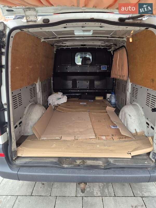 Вантажний фургон Mercedes-Benz Vito 2012 в Києві фото 2 Вантажний фургон Mercedes-Benz Vito 2012 в Києві