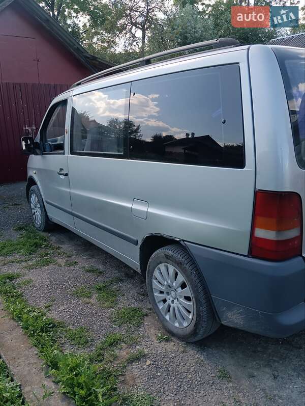 Минивэн Mercedes-Benz Vito 2002 в Вижнице