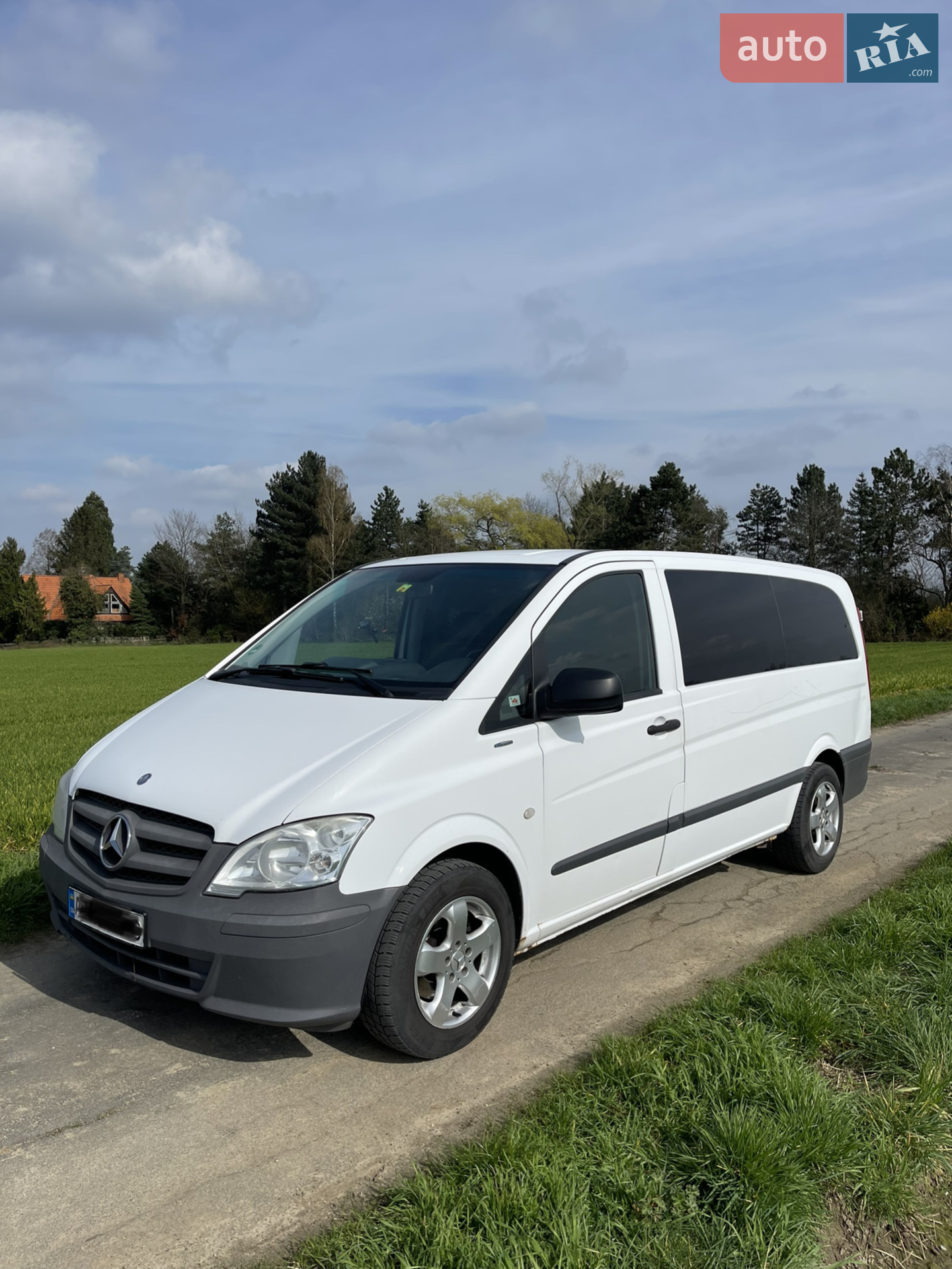 2011 Mercedes-Benz Vito - мініатюра 3