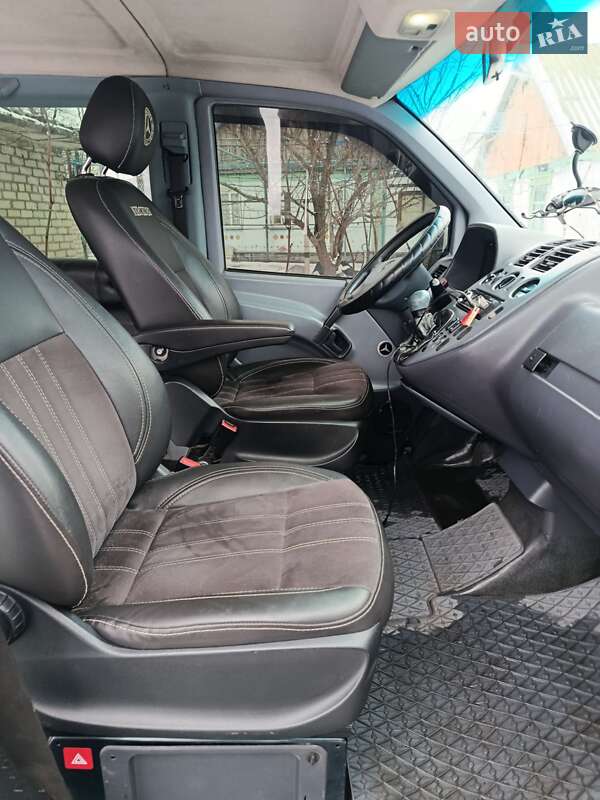 Минивэн Mercedes-Benz Vito 2000 в Павлограде