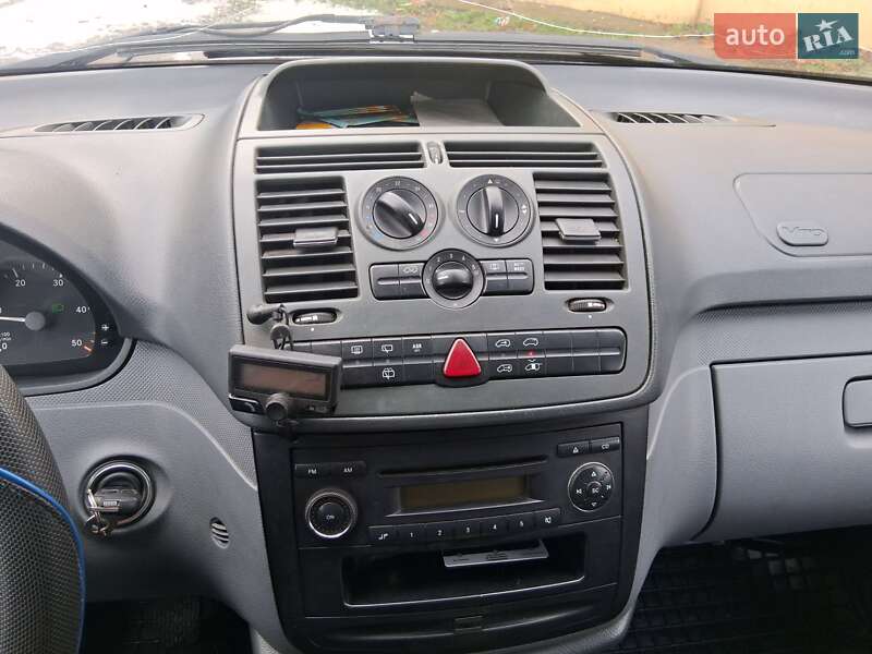 Минивэн Mercedes-Benz Vito 2007 в Николаеве