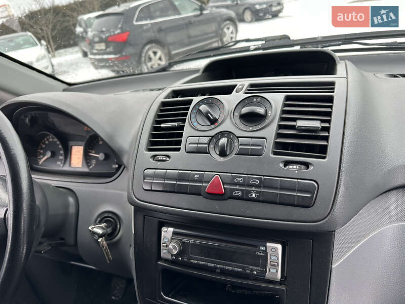 Грузовой фургон Mercedes-Benz Vito 2010 в Радехове фото 18 Грузовой фургон Mercedes-Benz Vito 2010 в Радехове