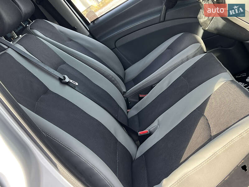 Минивэн Mercedes-Benz Vito 2007 в Кицмани